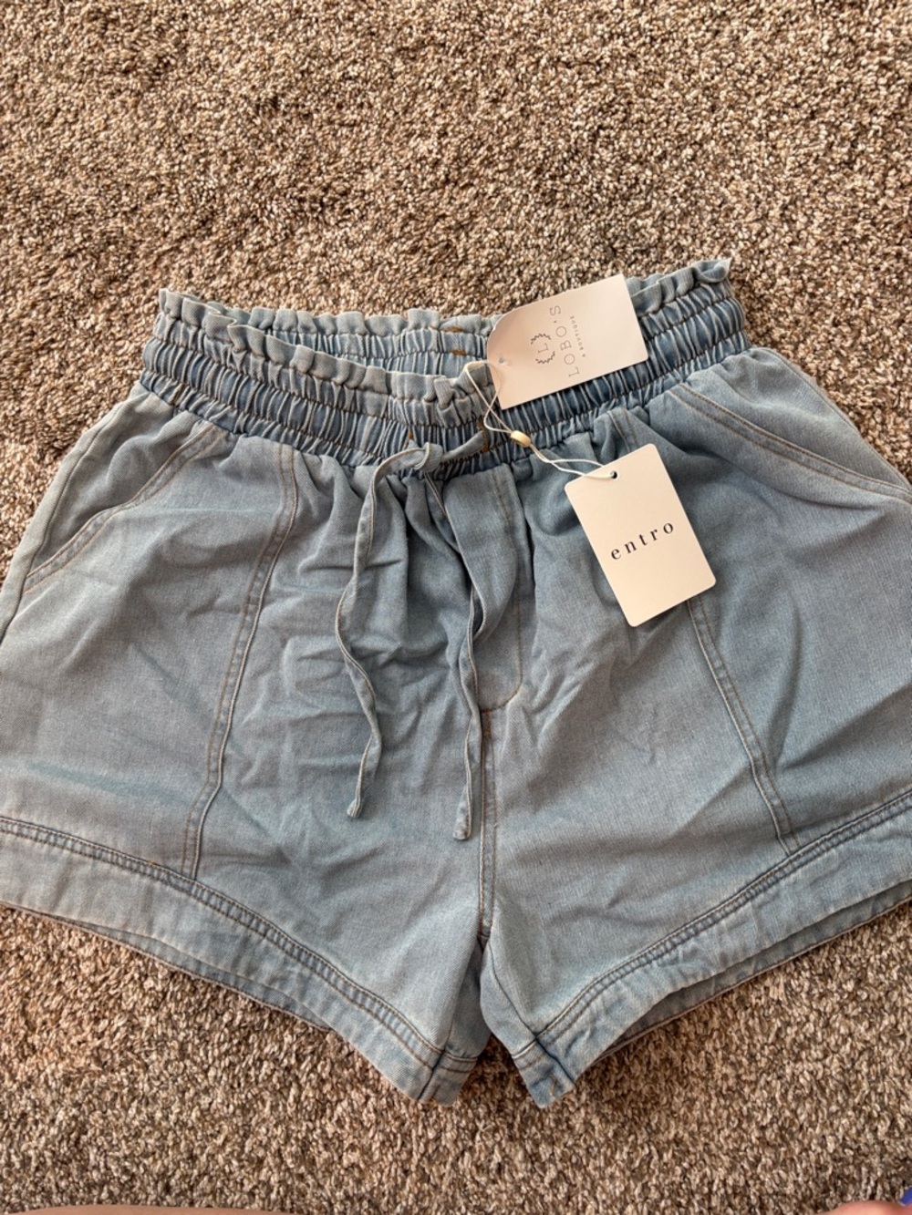 Entro Shorts